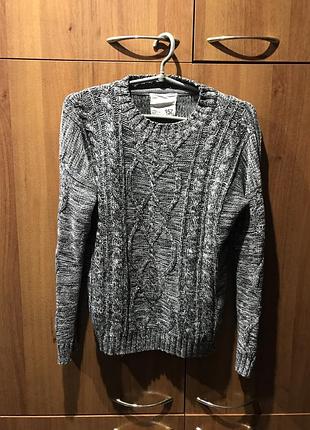 Свитер женский