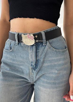 Черный ремень с hello kitty