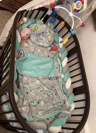 Борти кіска, комплект у ліжечко