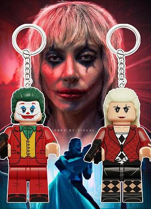 Комплект брелоков с минифигурками джокера и харли квинн