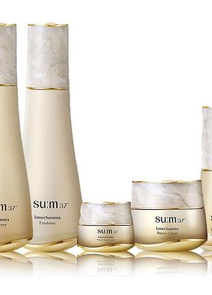 Міні набір оновленої та удосконаленої версії косметики для регенерації шкіри su:m37° losecsumma repair 64 ml