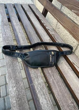Женская бананка jacquemus кожаная поясная сумка для девушки жакмюс брендовая городская барсетка через плечо черный