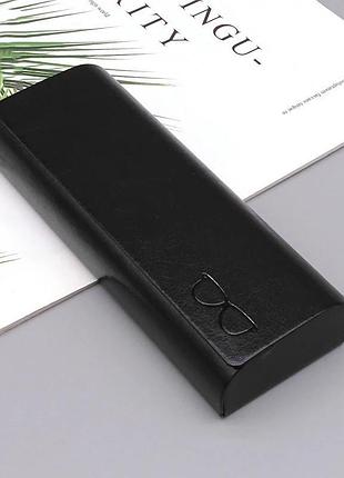Универсальный футляр для очков 15.5×6×3 см черный