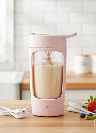 Тритановый фитнес-шейкер 500 мл с аккумулятором розовый