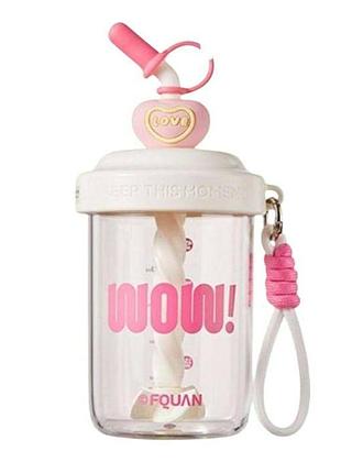 Шейкер wow 580 мл с венчиком и трубочкой для фитнеса и коктейлей белый