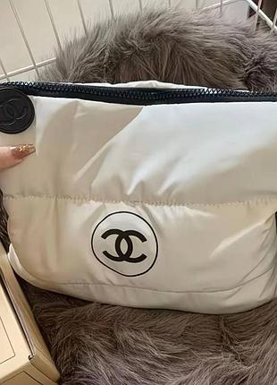 Косметичка chanel шанель біла