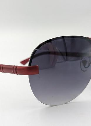 Солнцезащитные очки "авиатор" без оправы – стильный и легкий аксессуар для современного образа.