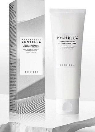 Гель для умывания с центеллой skin1004 madagascar centella tone brightening cleansing gel foam 125 мл