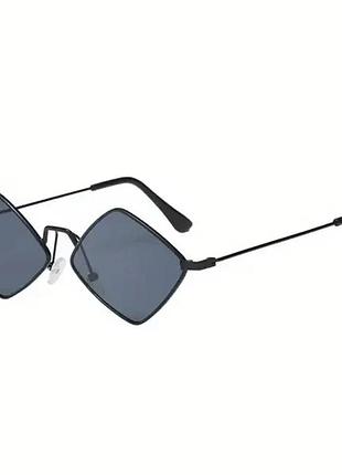 Окуляри сонцезахисні "ромбік" стильні