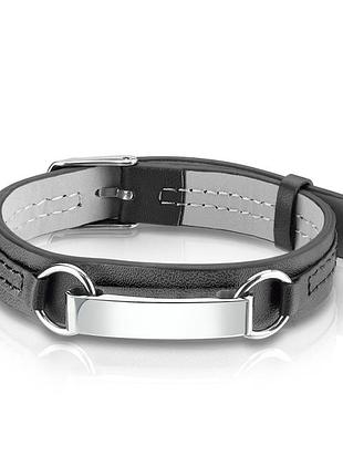 Черный кожаный браслет с простой матовой отделкой и с пластиной для гравировкой на пряжке