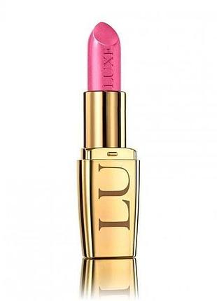 Зволожувальна губна помада luxe зухвалий рожевий provocative pink