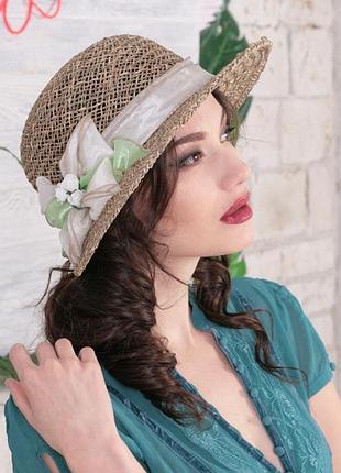 Капелюх із натуральної соломки на літо