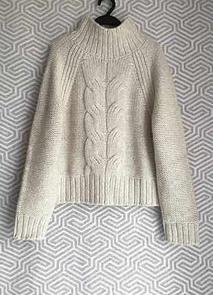 Светр жіночий