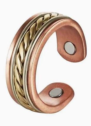 Мідне кільце з магнітами-стиль і здоров'я в одному аксесуарі.