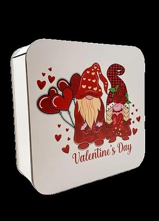Подарочная коробка квадратная гномы happy valentine's day красная