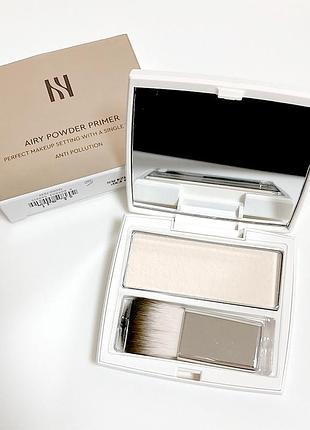 Миниатюра пудрового праймера под макияж пробник hera airy powder primer mini