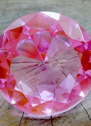 Фигурка кристалл цветное стекло d-8 см. (3 цвета) розовый