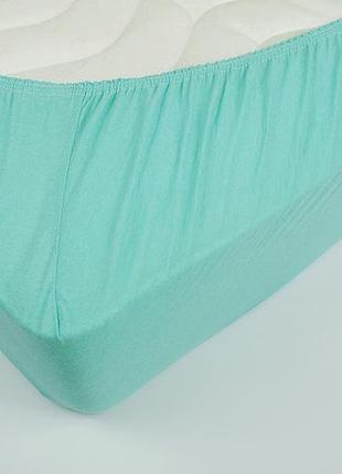 Простынь трикотажная на резинке 160х200 ментоловый