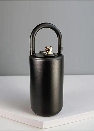 Портативная термокружка с ручкой и крышкой-соломкой из нержавеющей стали 450 мл черная