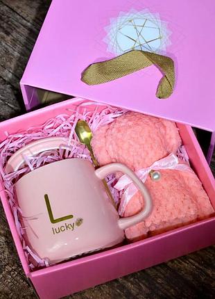 Подарочный набор "lucki" (чашка и игрушка - полотенце)