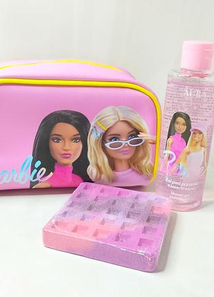 Набір доглядової косметики з тропічним ароматом barbie.