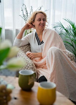 Простынь махровая кремовая 150х200см