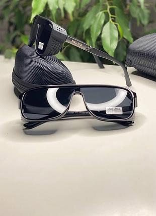 Сонцезахисні окуляри модель: р 1846 колір: глянцевий чорний