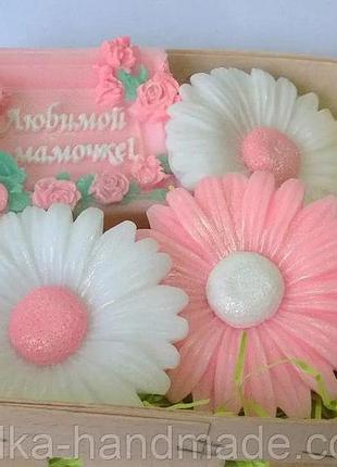 Подарочный набор сувенирного мыла любимой мамочке и ромашки мыло ручной работы