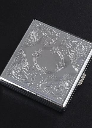 Металева коробка | вміщує до 20 шт | портативний кейс для зберігання | чоловічий аксесуар | футляр порсигаром сріблястий