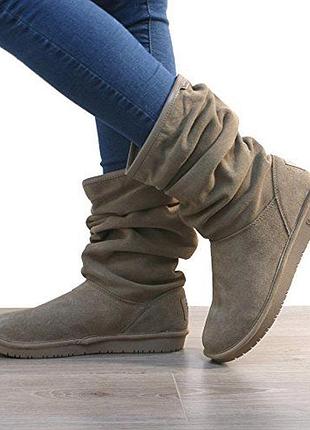 Женские замшевые сапоги