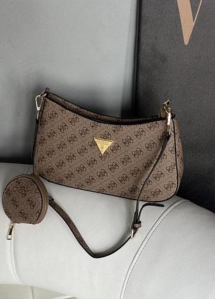 Брендова жіноча багетна сумка зі шкіри гесс сумка для дівчини через плече міська шкіряна сумочка багет guess бежевий
