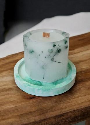 Свеча "лесная свежесть" с зеленой гипсофилой - 5*5,5 см, 15 часов горения, с ароматом тюльпан