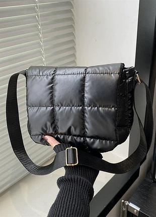 Объемная текстильная женская сумка-шоппер с удобным плечевым ремнем