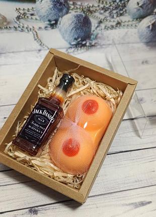 Подарочный набор сувенирного мыла виски и бюст