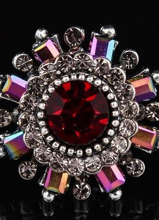 Брошь на блузку на кнопке с синим камнем бордовый