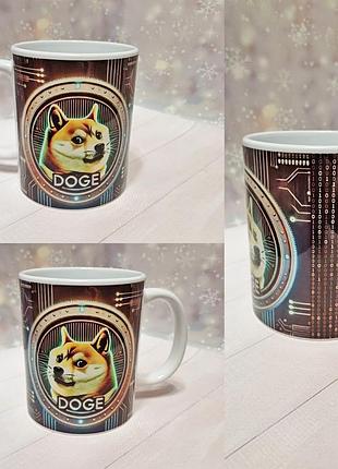 Чашка с принтом догикоин