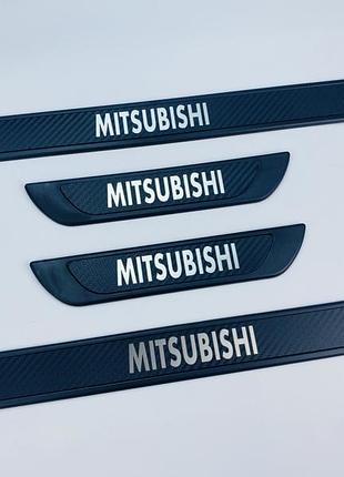 Накладки на пороги для mitsubishi 4шт (y-3 чорний хром-карбон) (tan24)