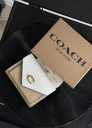 Женский кожаный кошелек коуч маленький кошелек конверт для девушки coach брендовый бумажник для женщины молочный