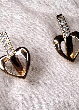 Сережки классические золотистие xuping, медицинское золото, ксюпинг 1.5 см сережки - сердечко