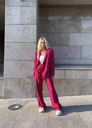 Костюм індивідуального пошиву