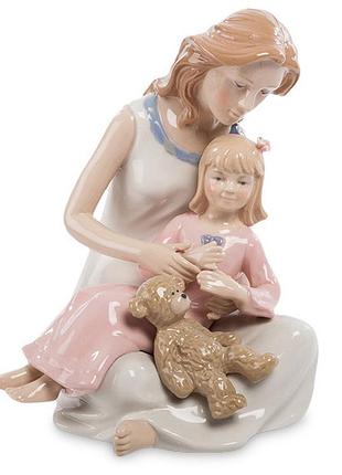 Статуэтка фарфоровая pavone мама с дочкой 18 см 1105754