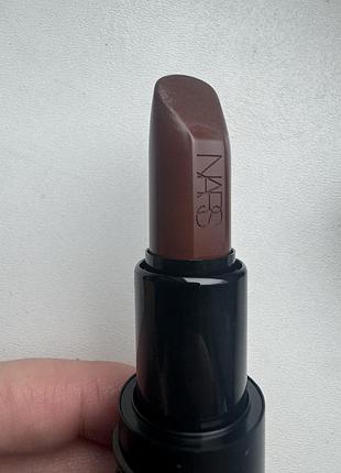 Б/в помада nars explicit bewitched