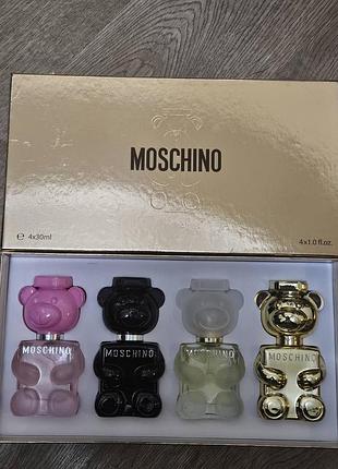 Moschino toy набір парфумів (золотий сет 4 × 30 мл)