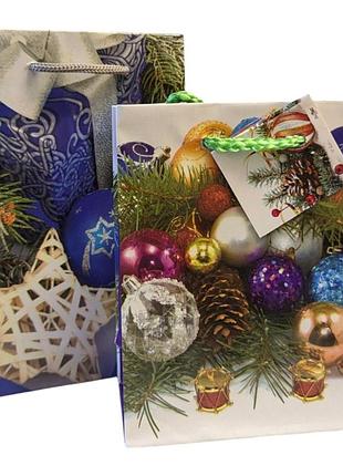 Пакет подарочный бумажный новогодний 17х11х5 см набор 3 штуки білий з малюнком, прямоугольная