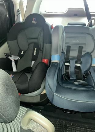 Автокресла.
