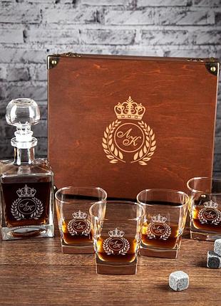 Подарок мужчине набор для виски стакана + графин коробка с гравировкой графін + 4 склянки, дерев'яна скриня