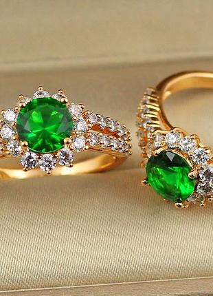 Кольцо xuping jewelry подсолнух с зеленым камнем фианиты по бокам р 17 золотистое
