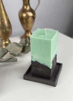 Соевая свеча в бетоне с эфирными аромамаслами с подставкой 6х12см aphrodisiac