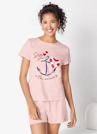 Пижама с шортами женская