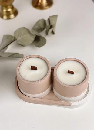 Набор ароматических соевых свечей в гипсовых кашпо minimal в технике combi color на подставке orgazmiс